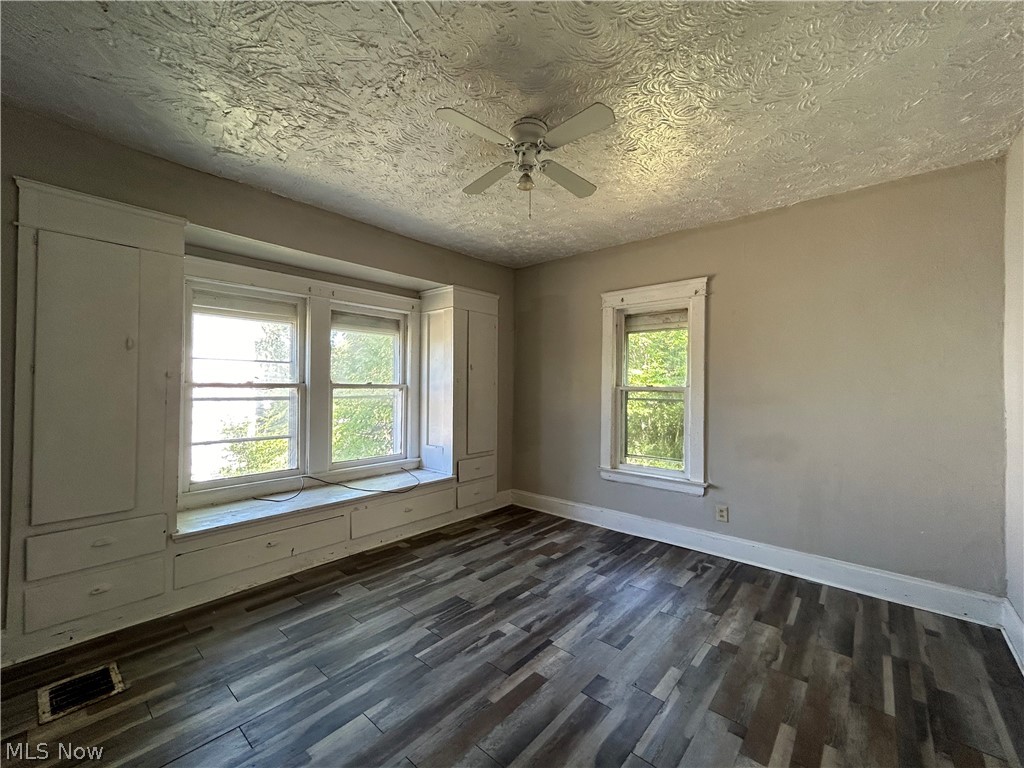 Luna Heights - Residential