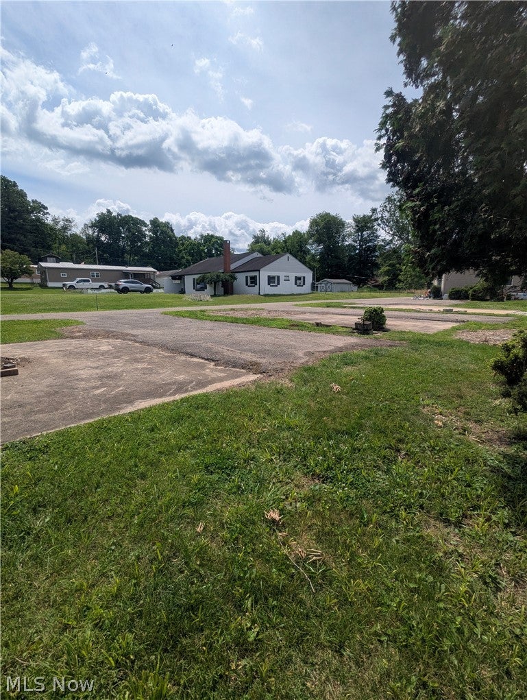 860 Grove Road