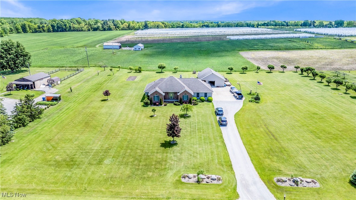 9903 Vermilion Road, Amherst, Ohio image 11