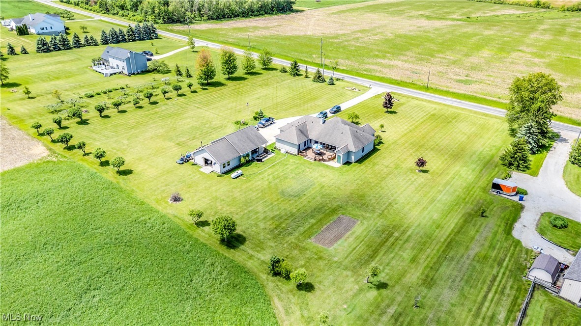 9903 Vermilion Road, Amherst, Ohio image 14