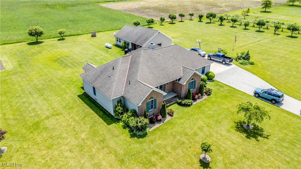 9903 Vermilion Road, Amherst, Ohio image 17