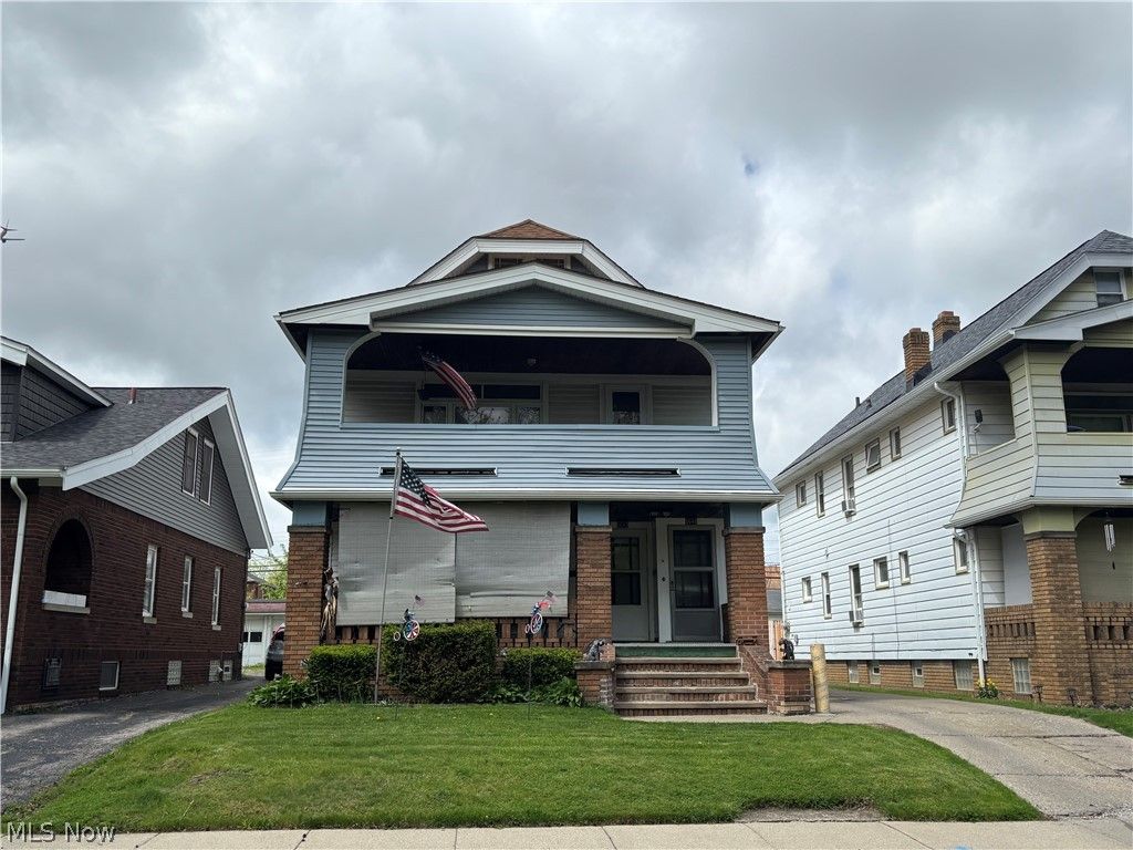 Photo of 3640 W 133rd Street, Cleveland, OH 44111 (MLS # 5206223)