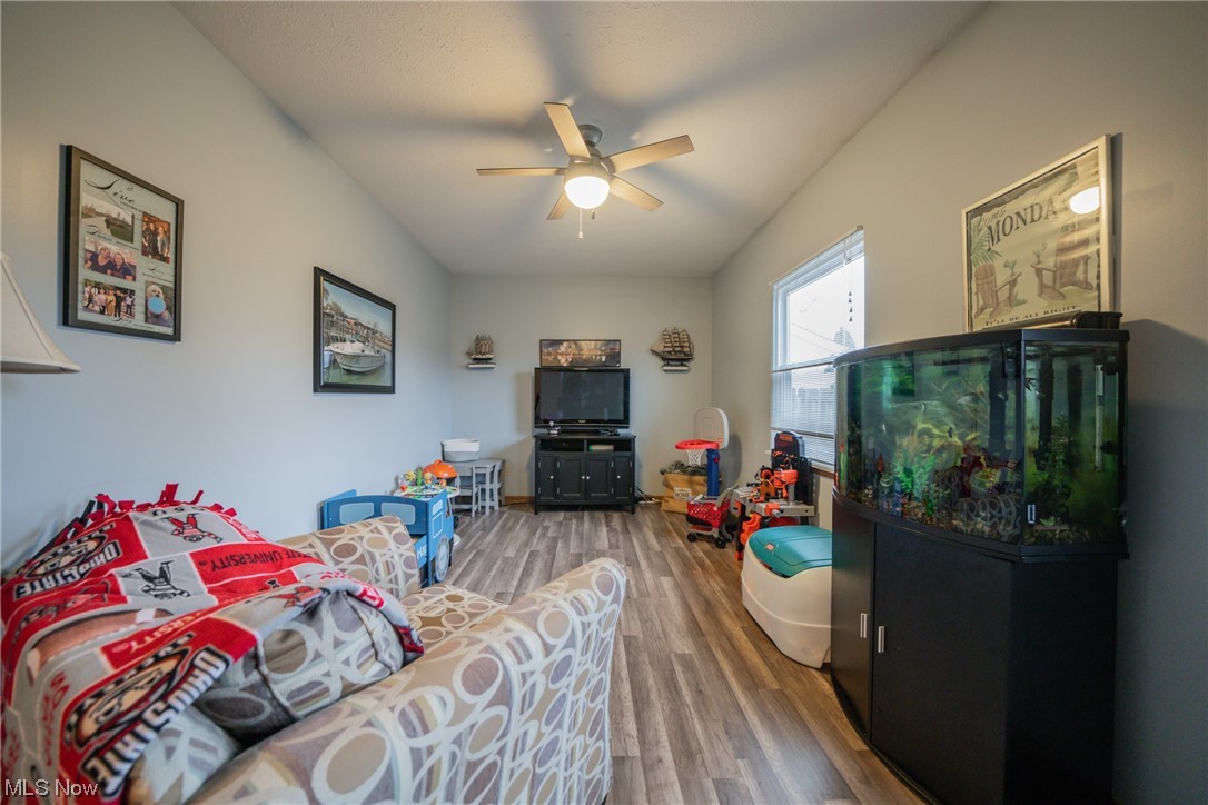 Chateau Estates #3 - Residential