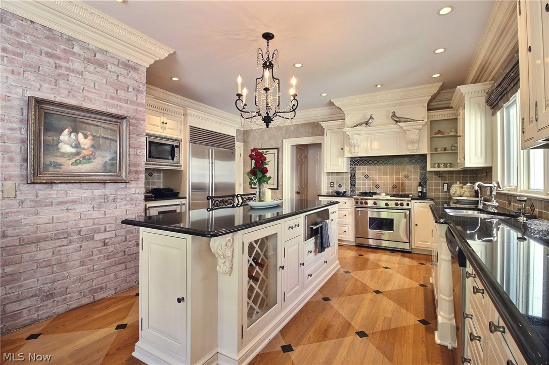 Mayfield 03 - Residential