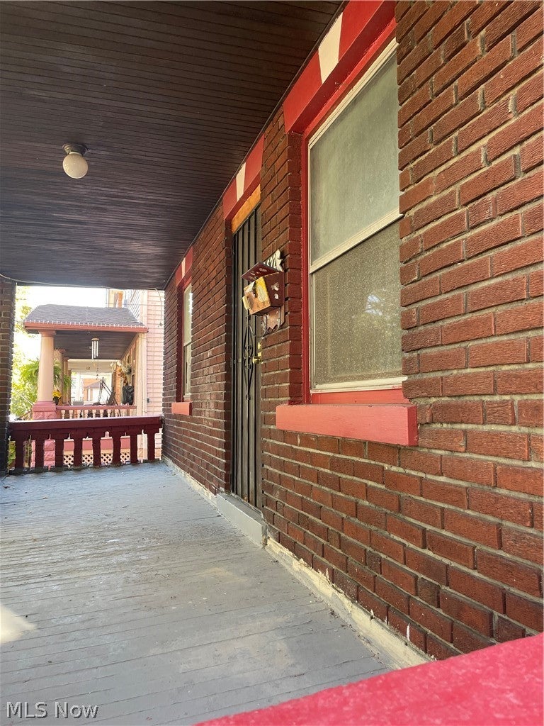 1622 Winchester Avenue