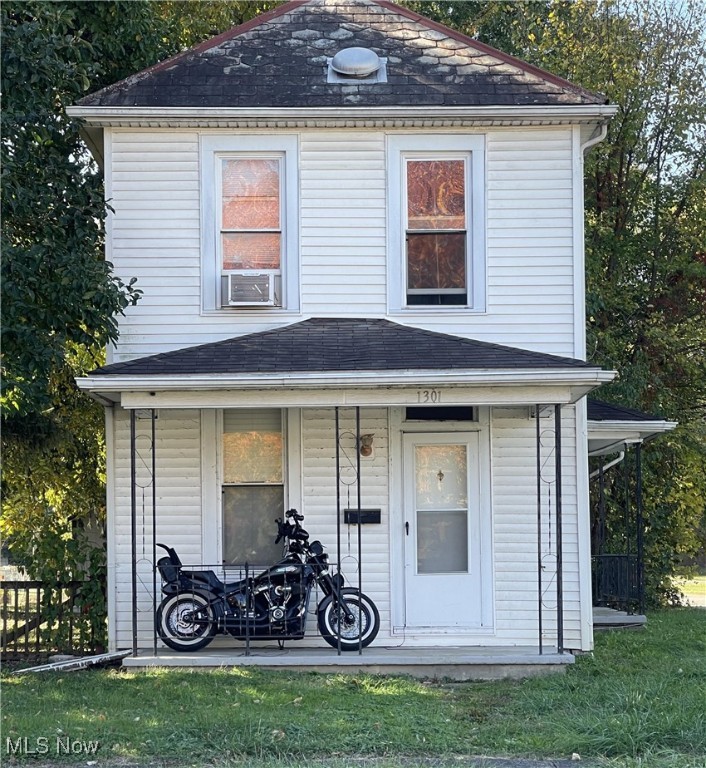 1301 Putnam Avenue, Zanesville, Ohio image 1