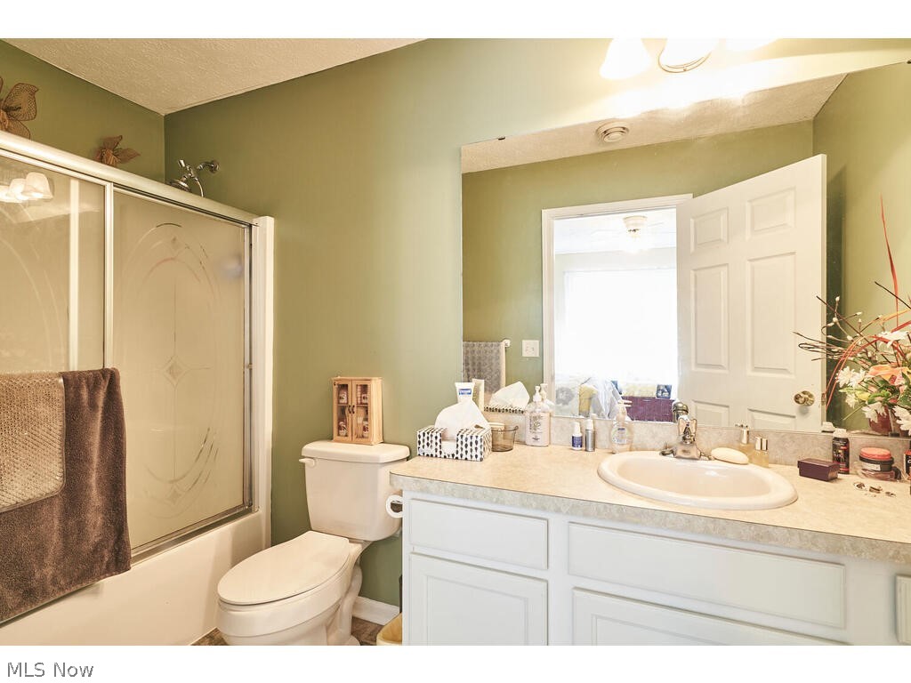 Forest View Xings Condo Ph 06 - Residential