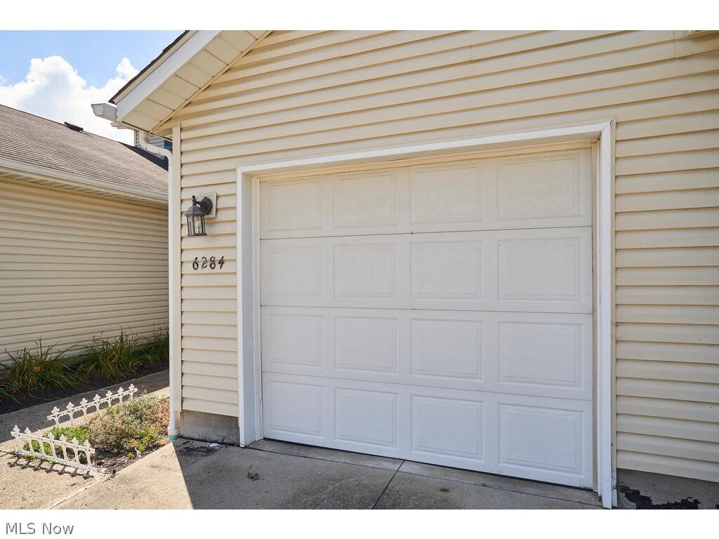 Forest View Xings Condo Ph 06 - Residential