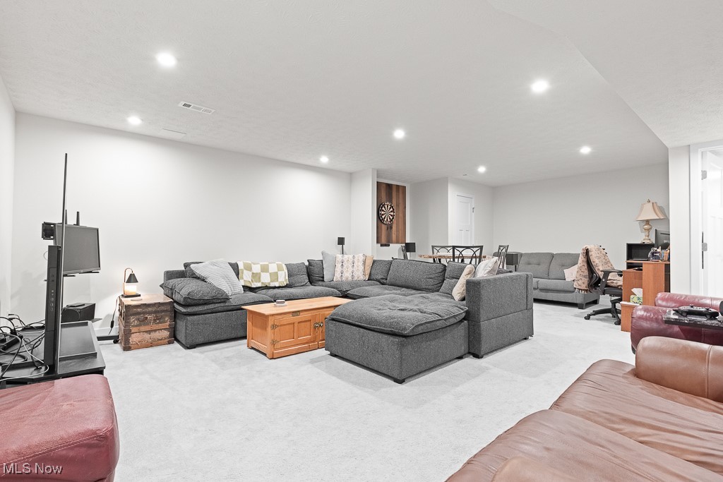1168 Starboard Drive, Medina, Ohio image 34