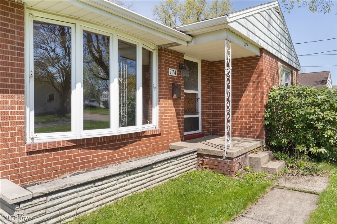 274 W Park Avenue, Hubbard, Ohio image 2