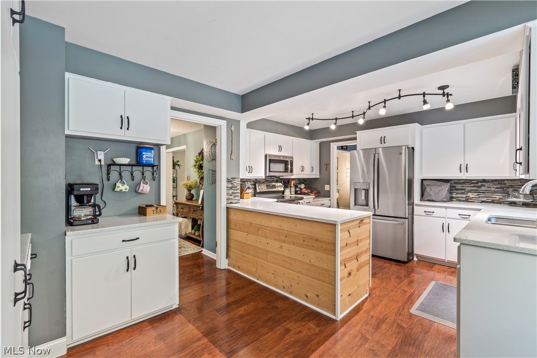 Taylor Manor - Residential