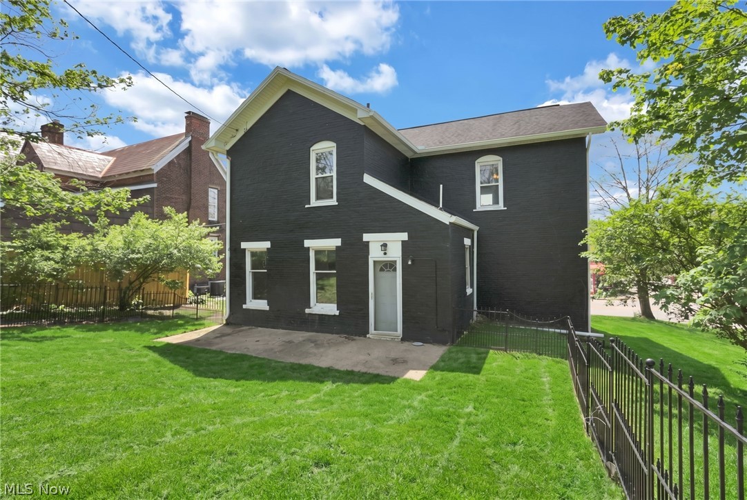 Town/West Concord - Residential