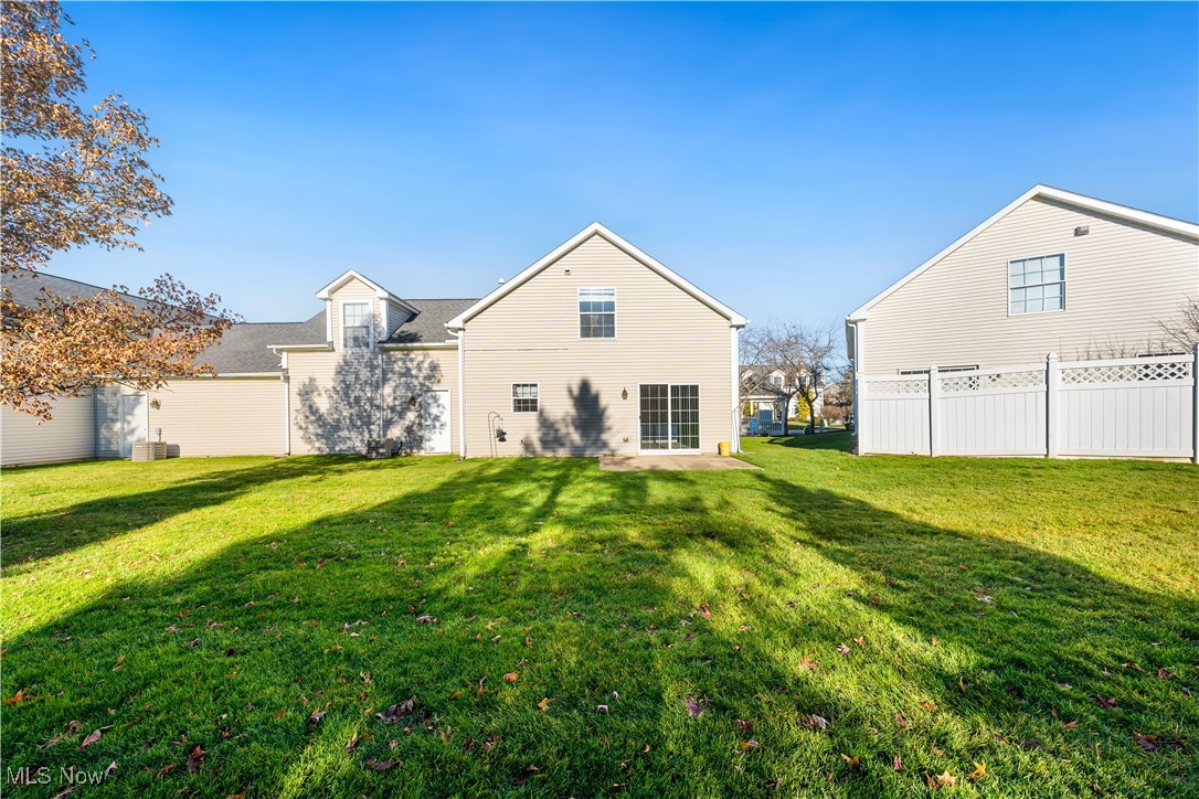 37025 Fairfield Lane, North Ridgeville, Ohio image 36