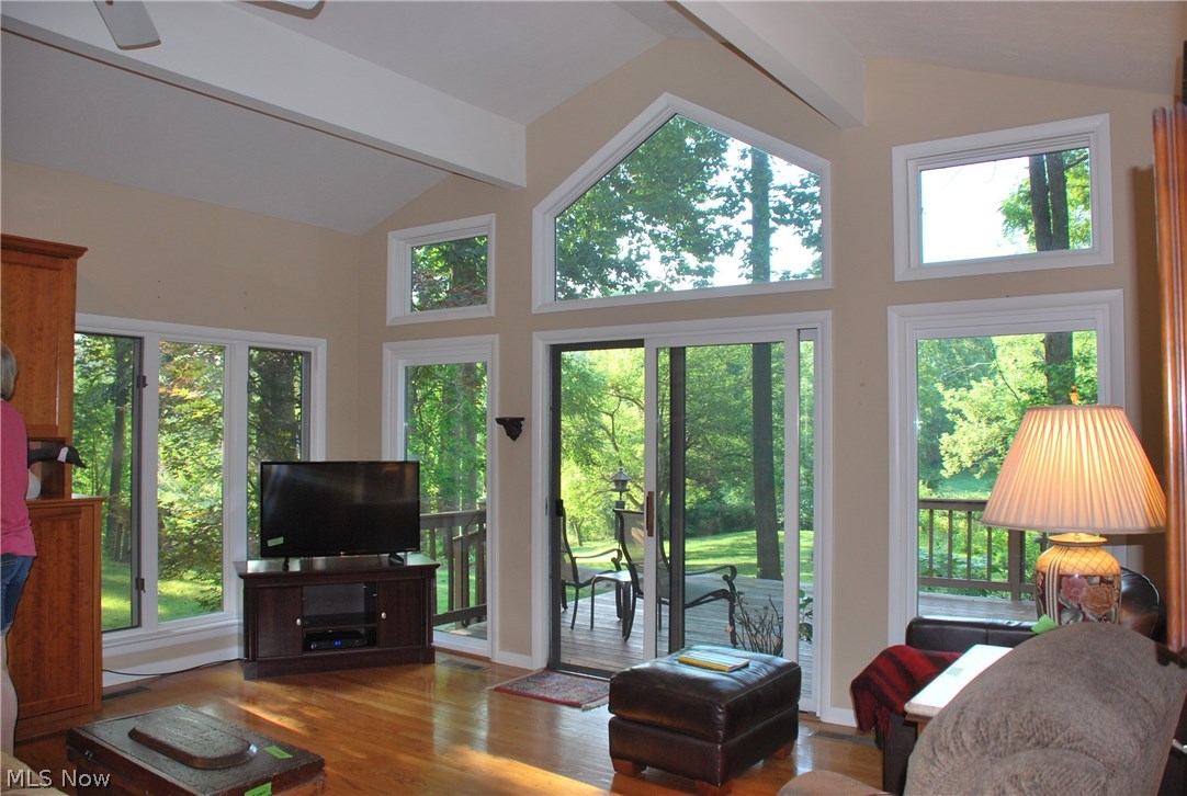 Sugar Bush Knolls - Residential