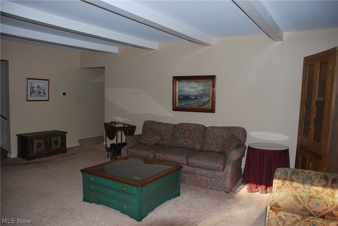 Sugar Bush Knolls - Residential