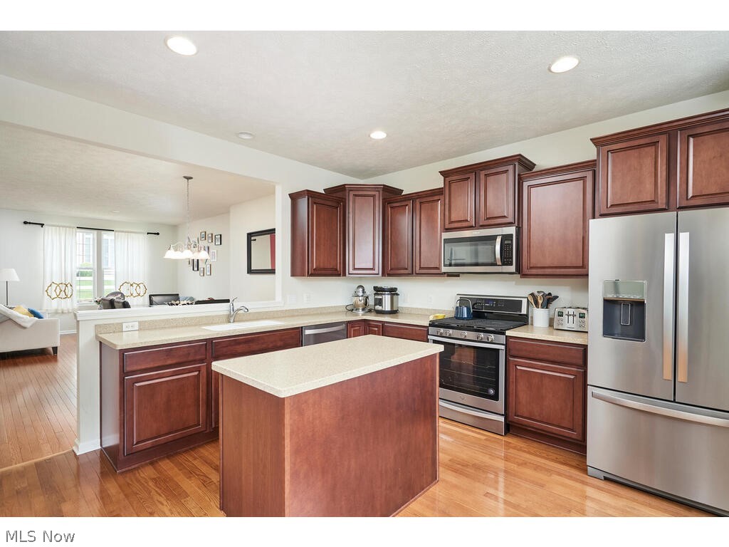 Montrose Park Ph 1 - Residential