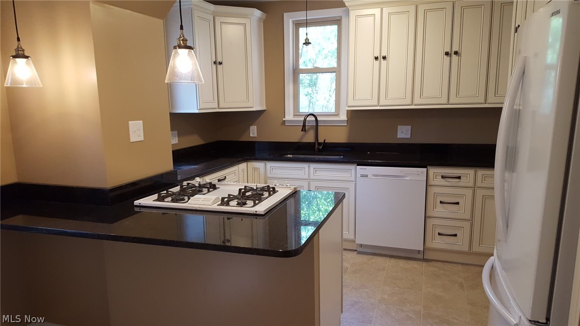 Cedarbrook - Residential Lease