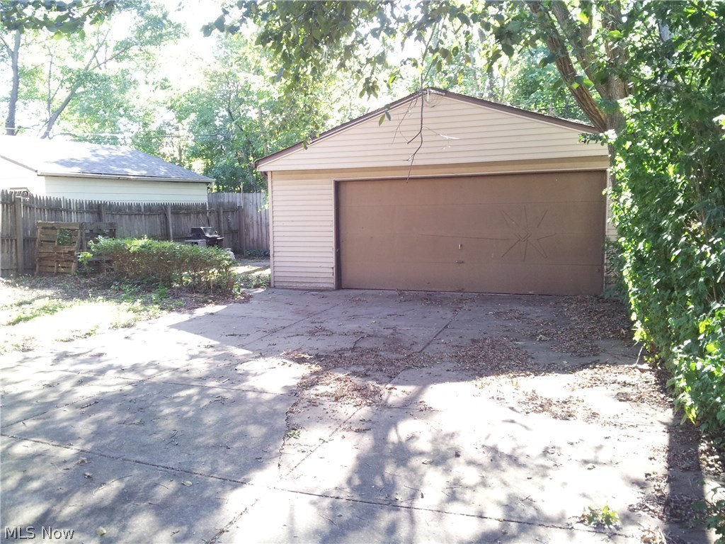 Cedarbrook - Residential Lease