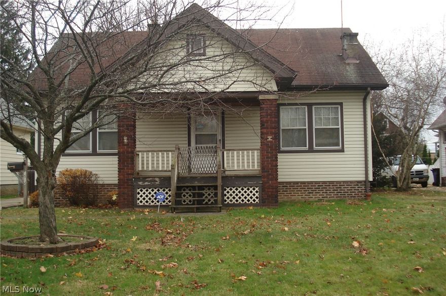 Two bedroom that can easily be three by finishing drywall on second floor. large fenced back yard. needs flooring and paint on interior, outside needs nothing.