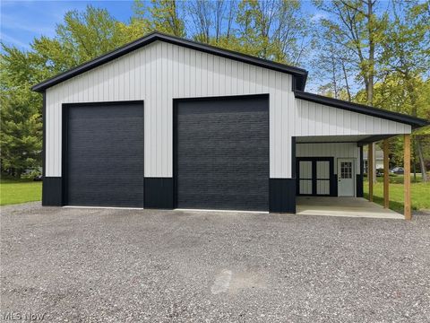Tiny photo for 4001 Carpenter Road, Ashtabula, OH 44004 (MLS # 5210695)