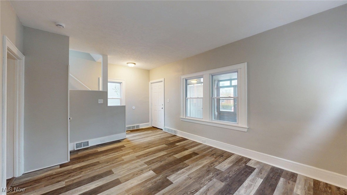 1599 W 116th Street, Cleveland, Ohio image 10