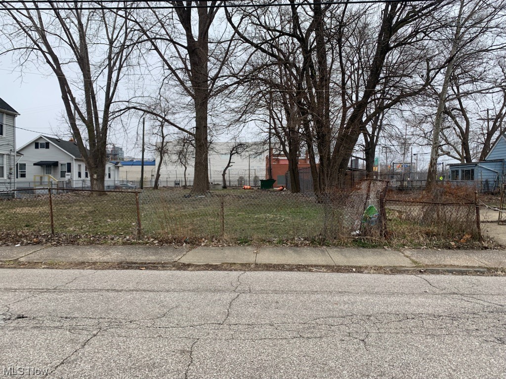 E Ackleys Surv - Residential