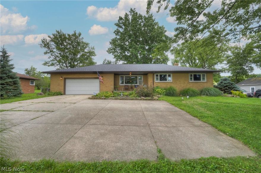 Picturesque country-like setting with city conveniences. This Spacious brick ranch with full basement, Four bedrooms & one and a half baths will steal your heart. Over 1700 sf of first floor living space and equal amount of sf in the basement area too! First floor offers lovely light maple wood flooring and oak hardwood flooring in the very spacious bedrooms! Main Bathroom boasts extra large double sink vanity and half bath conveniently located off kitchen. You'll love the large screened porch & patio overlooking a lovely fenced in yard and oversized storage barn to house all your outdoor tools, patio furniture and mower. Roof replaced in 2021, gutters and down spouts 2007, soffit-vinyl 2007, windows 2005, rear of home was waterproofed too in '99, fence in 2003 along with boiler/steam heat.
The owners are also providing a home warranty to the buyers. newer Kitchen appliances include a 1yr old Bosch dishwasher, 6 mos. old oven/stove,4yr old refrigerator! This home has it all including