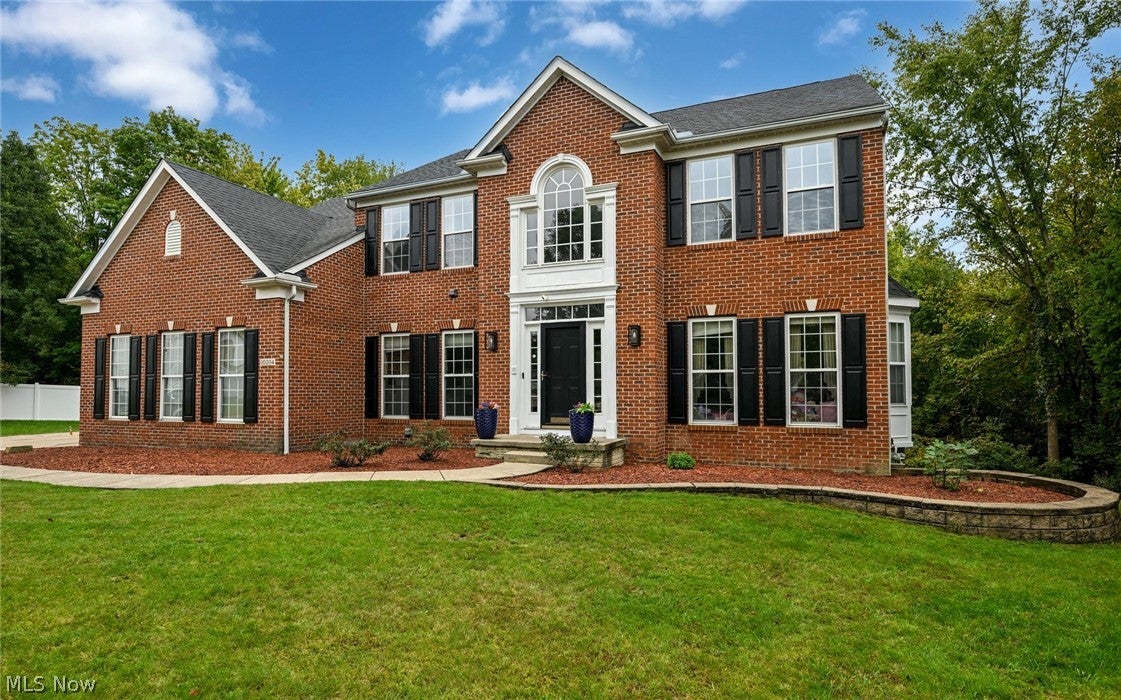 10204 Autumn Circle