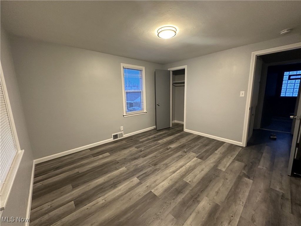 Valley Streams - Residential Lease