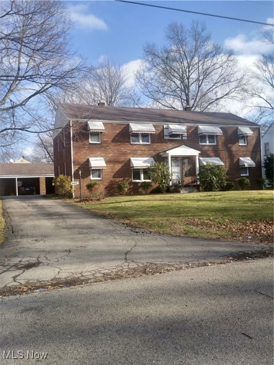 Beautiful Brick 4 Plex in Boardman school district, upstairs unit available for rent!!! This is a 2bedroom 1bathroom unit. Unit has been completely remodeled; new flooring, new paint, and a breathtakingly gorgeous bathroom, will give the feels of a brand new home. Huge kitchen with plenty of newer cabinets and cupboards, comes equipped with stove and fridge for tenant use. Tenants pay gas and electric, owner pays water, trash, landscaping and snow removal. Newer windows, roof, and awnings. Huge basement shared between all units and there’s a coin operated washer and dryer for tenants use. This will not last long in this area and at this amazing price. Act now to be considered. Certified pest-free Property! Renter's Insurance required & free credit building services for all our tenants. Easy & accurate rent paying services, 24 hour emergency repair line for all tenants. Locally managed with office, open Monday thru Friday, friendly & professional staff. Great working relationship with Government & Community services that help our Tenants. Section 8 welcome!
