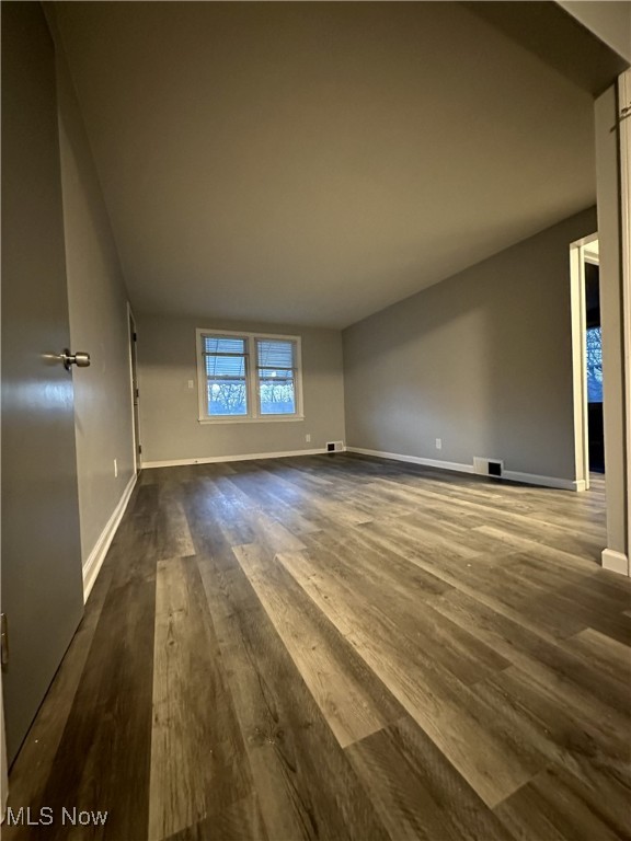 Valley Streams - Residential Lease