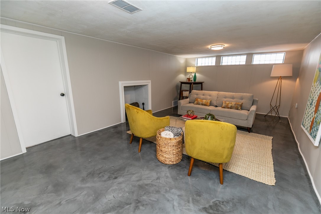 Heister Center Green Cos Gree - Residential