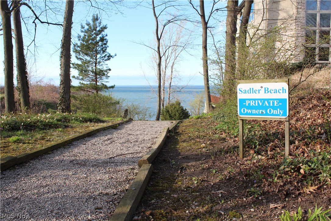 Sadler 01 - Residential