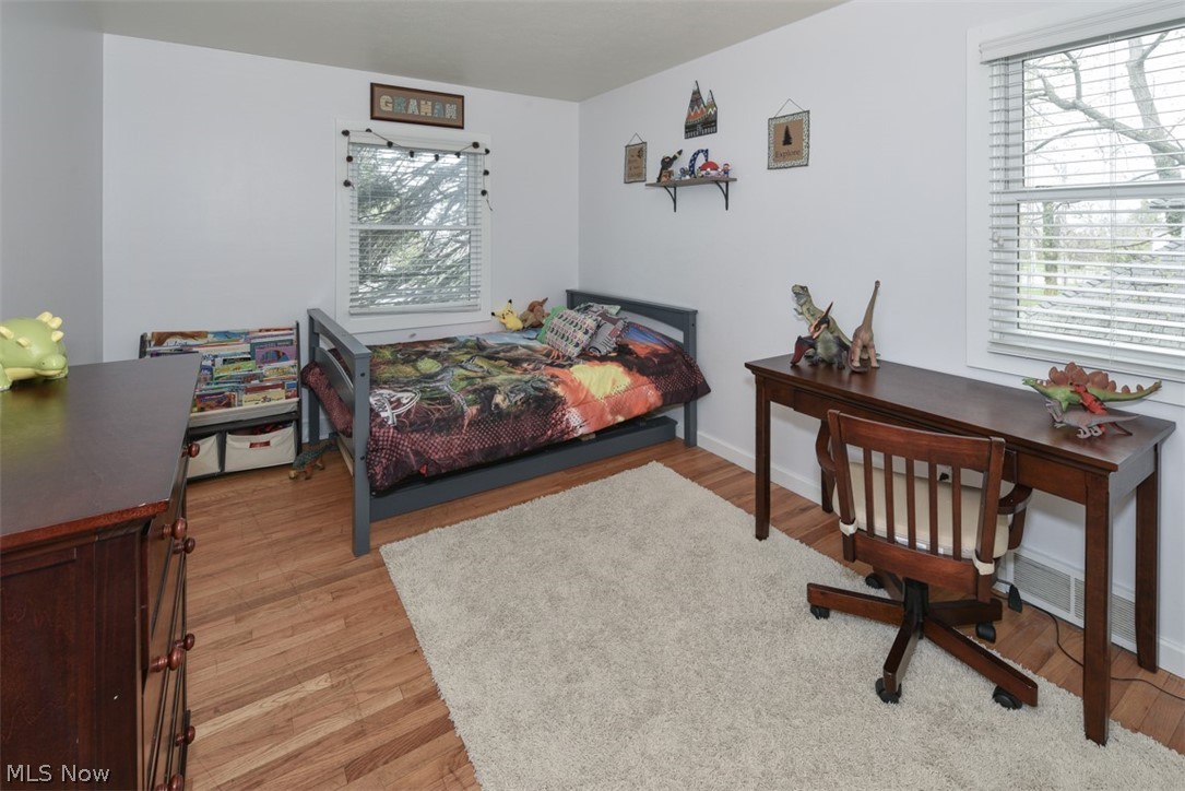 Sadler 01 - Residential