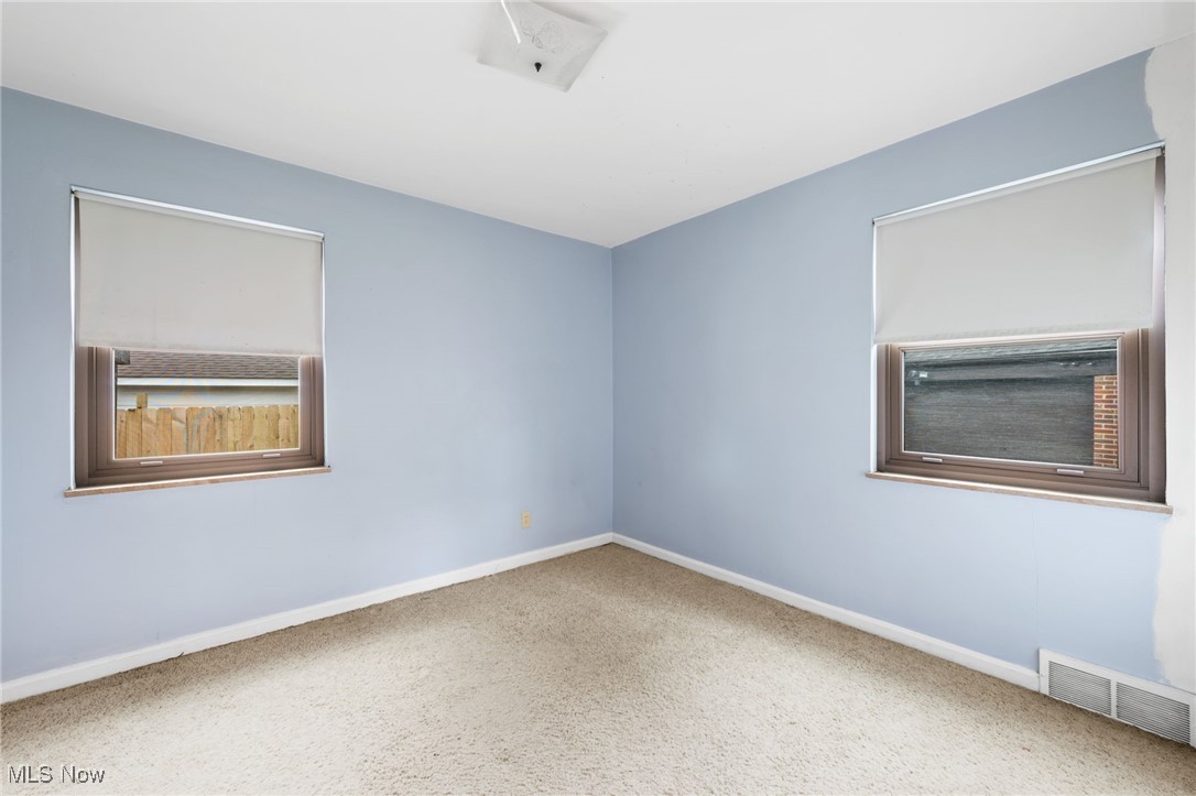 7801 Manorford Drive, Parma, Ohio image 14