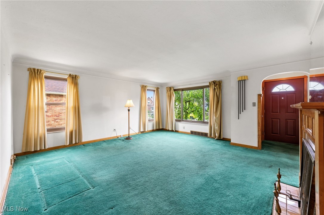 7801 Manorford Drive, Parma, Ohio image 6
