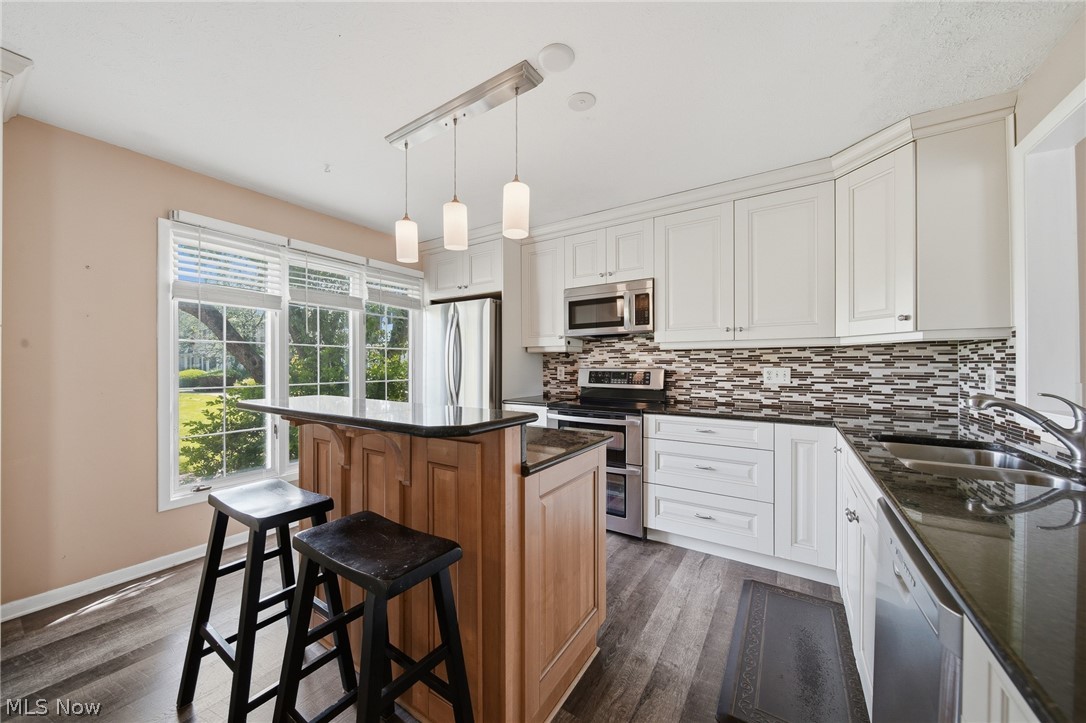 824 S Chillicothe Road 2