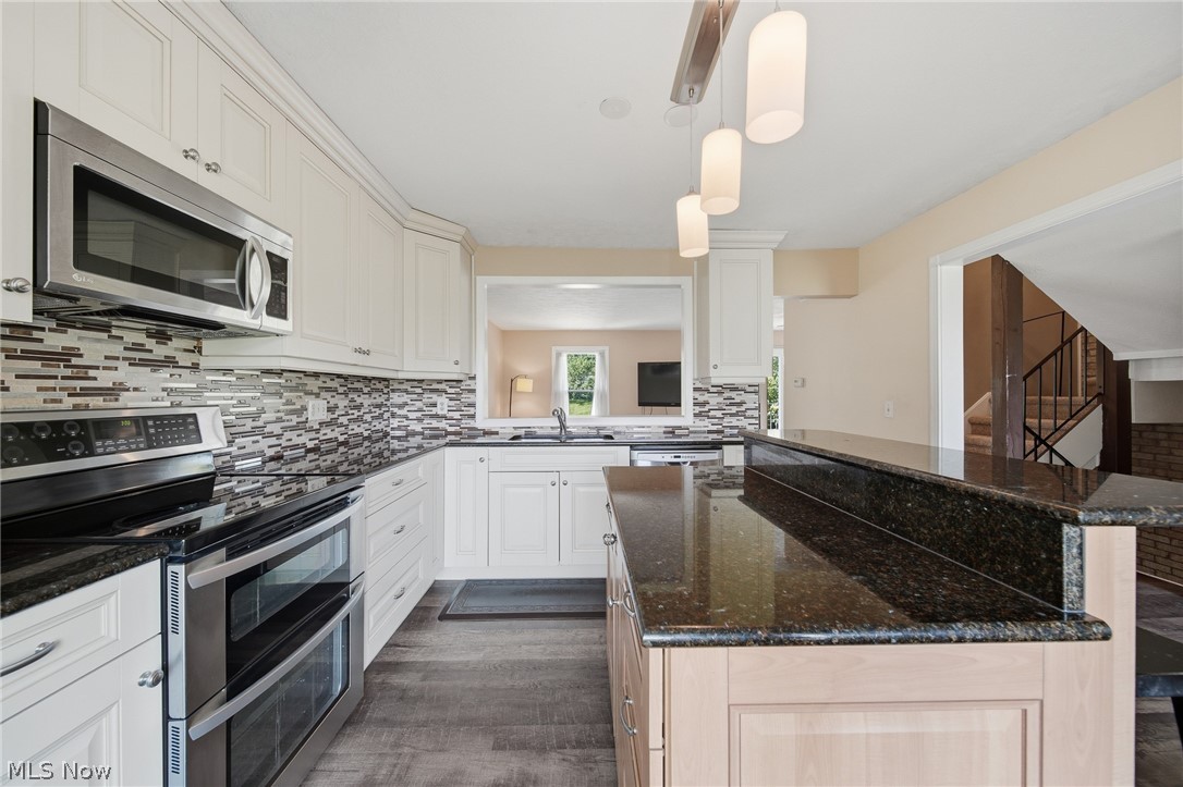 824 S Chillicothe Road 2