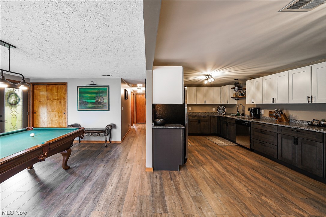 Briar Root Manor - Residential