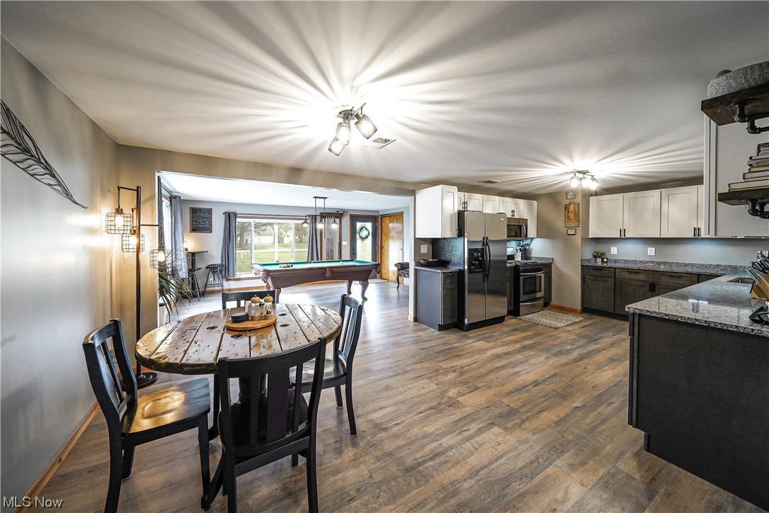 Briar Root Manor - Residential