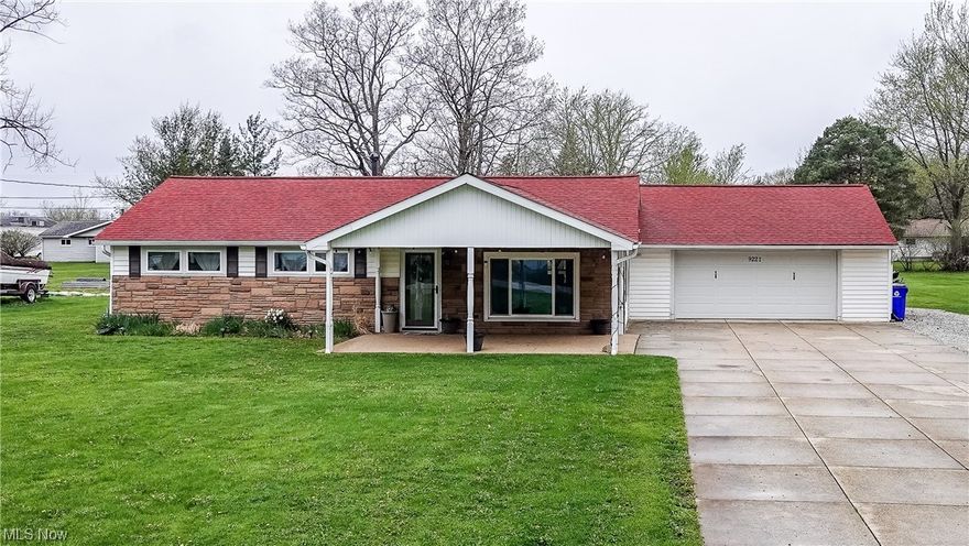 Welcome to your dream home! This stunning open concept slab ranch has been completely updated throughout with no detail overlooked. The beautiful primary suite boasts a large bath with garden tub and walk-in shower, as well as a spacious walk-in closet. With three bedrooms and two baths, this move-in ready home is perfect for families or those who love to entertain.

Enjoy the beautiful outdoors in the large yard complete with a fire pit, perfect for cozy nights under the stars. And for those who love cars or need extra storage space, the large 2 car garage is a dream come true.

Near dining, shopping, parks, KSU and more. Conveniently located to 480 and the turnpike. 

This incredible property won't last long, so don't hesitate to book your viewing today!