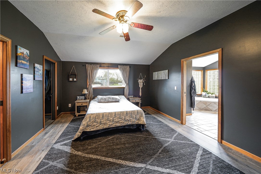 Briar Root Manor - Residential