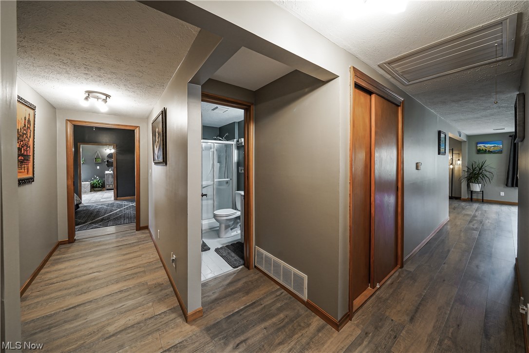 Briar Root Manor - Residential