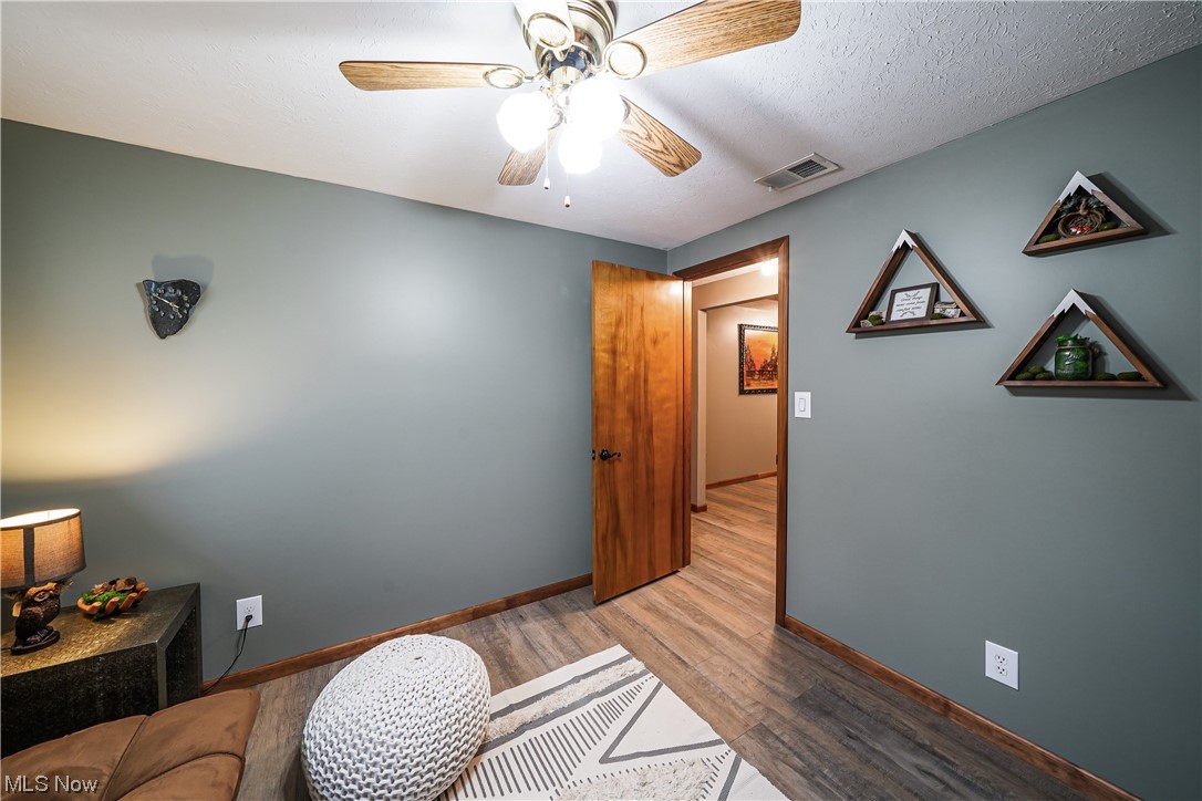 Briar Root Manor - Residential