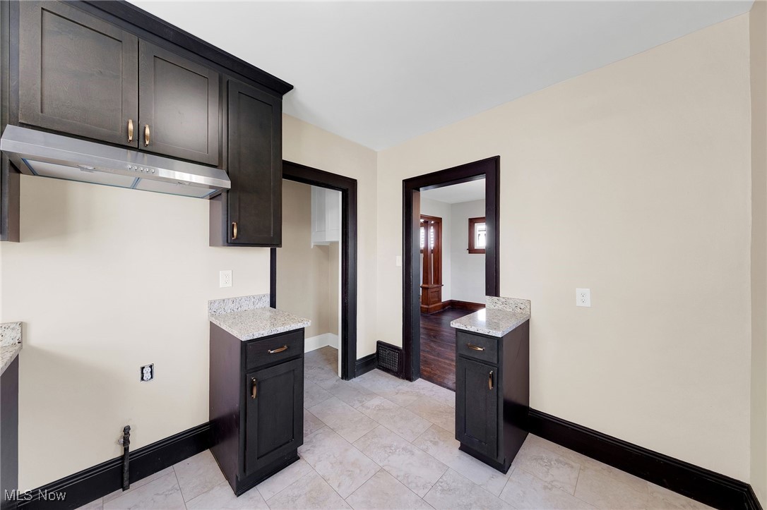 3431 W 94th Street, Cleveland, Ohio image 9