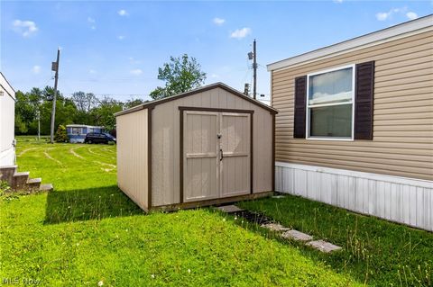 Tiny photo for 9525 Woodworth Road #A19, North Lima, OH 44452 (MLS # 5210408)