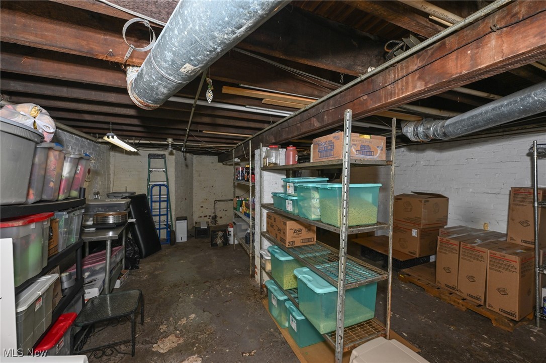 Ranney & Herricks Allotment - Commercial Sale