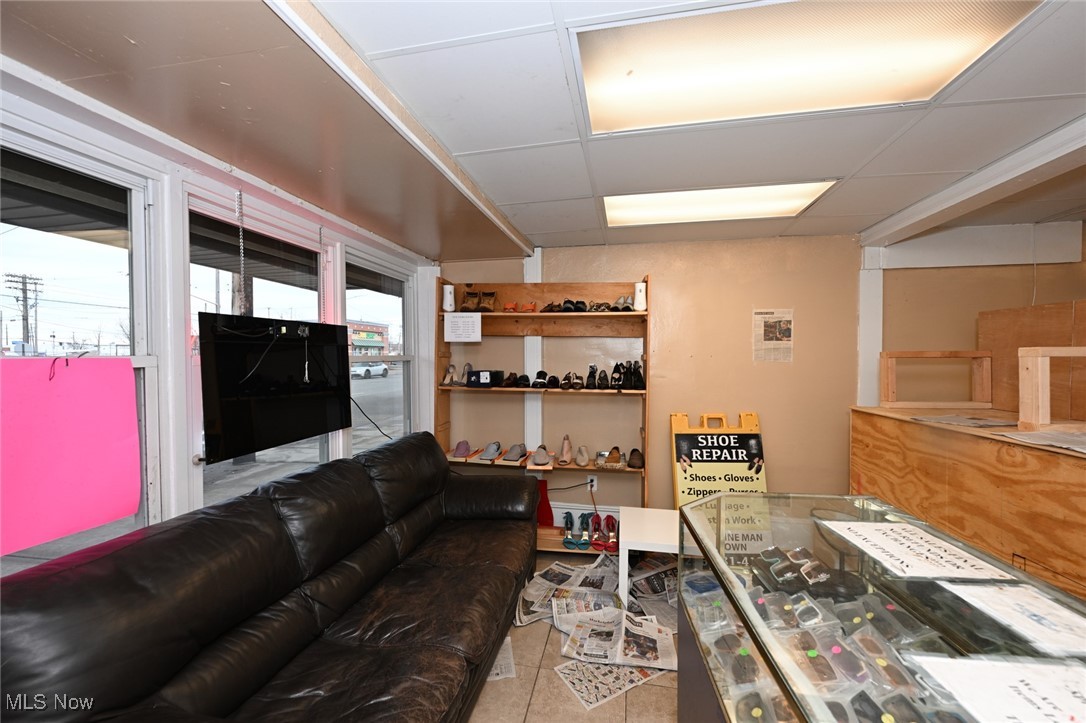 Ranney & Herricks Allotment - Commercial Sale