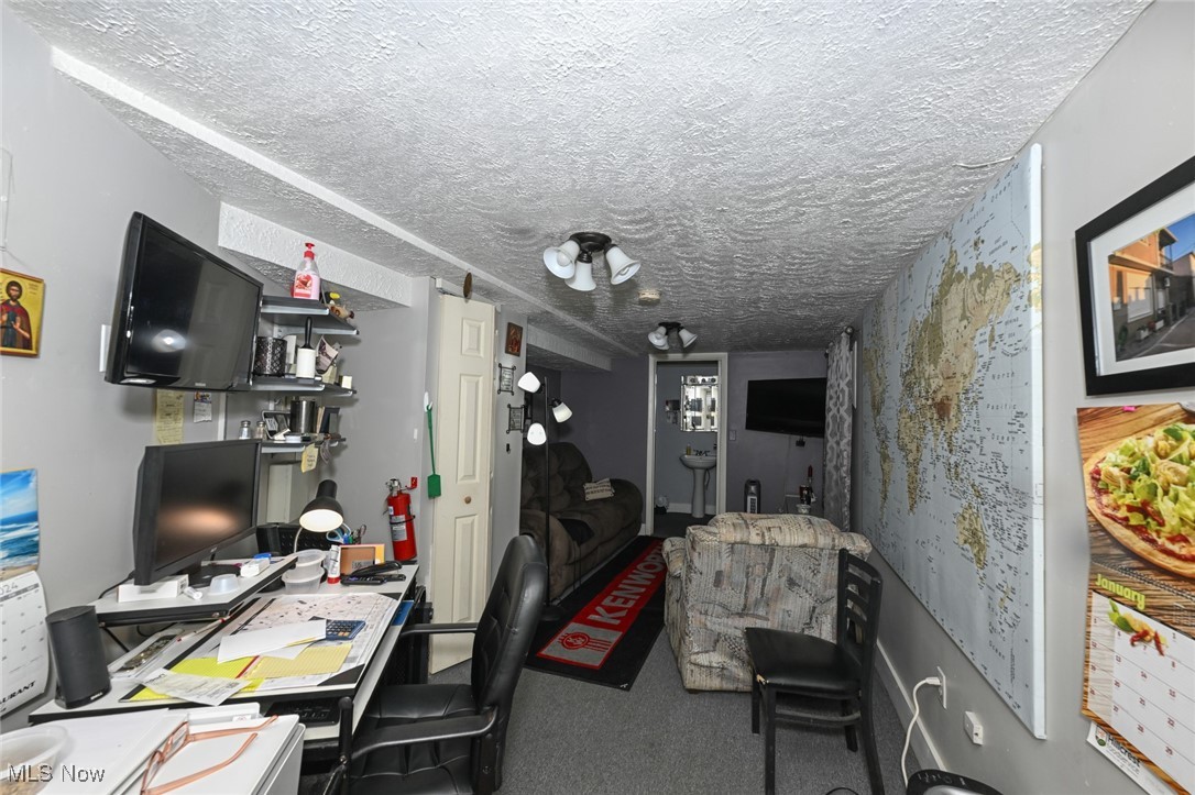 Ranney & Herricks Allotment - Commercial Sale