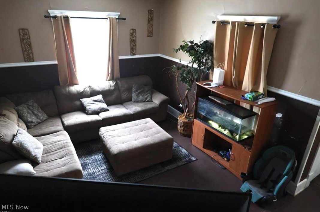 Wallace Jones & Roots Add - Residential Income